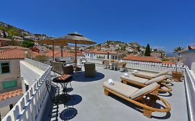 Unique Luxury Suites